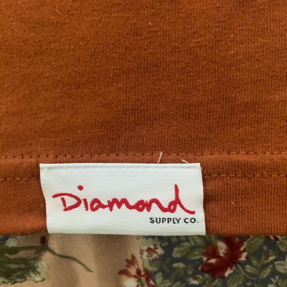 Diamond - Picture 5 of 5